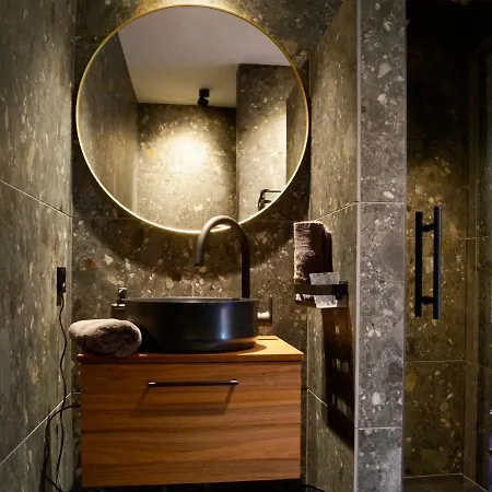 Am Platz Bed & Breakfast 3*